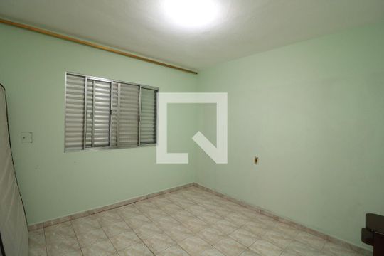 Quarto de casa à venda com 5 quartos, 325m² em Vila Mendes, São Paulo