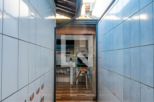 Quintal de casa à venda com 4 quartos, 237m² em Vila Manoel Ferreira, Campinas