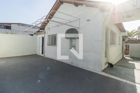 Garagem de casa para alugar com 2 quartos, 130m² em Parque Artur Alvim, São Paulo