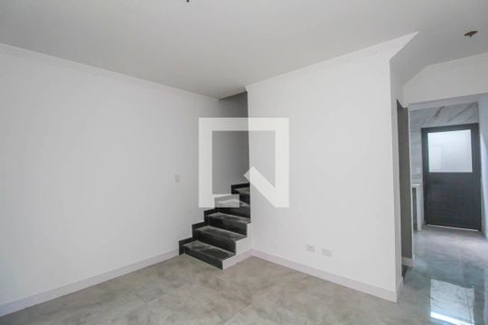Casa de Condomínio para alugar com 2 quartos, 70m² em São Lucas, São Paulo