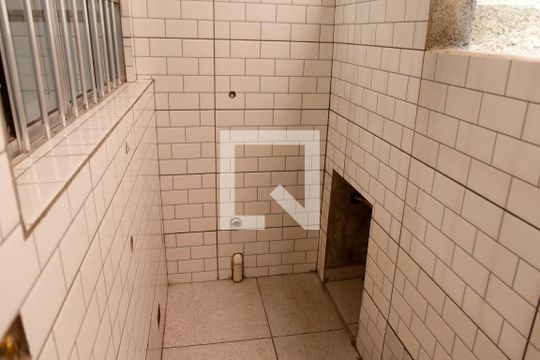 Área de Serviço de casa à venda com 1 quarto, 83m² em Vila da Conquista, Osasco