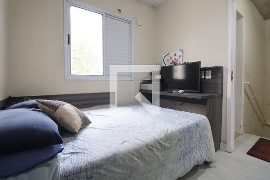 Quarto 1 de casa de condomínio à venda com 3 quartos, 120m² em Igara, Canoas