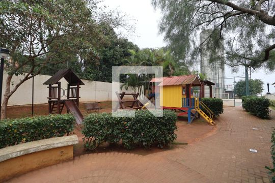 Área comum - Playground de casa de condomínio à venda com 3 quartos, 120m² em Igara, Canoas