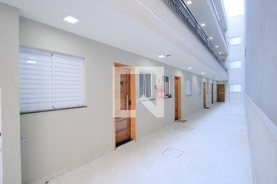 Área comum de apartamento para alugar com 2 quartos, 45m² em Penha de França, São Paulo