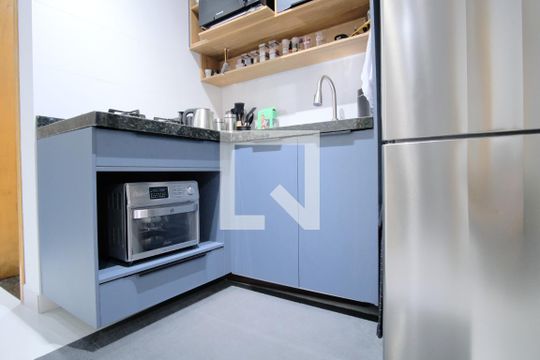 Cozinha de apartamento para alugar com 2 quartos, 45m² em Penha de França, São Paulo