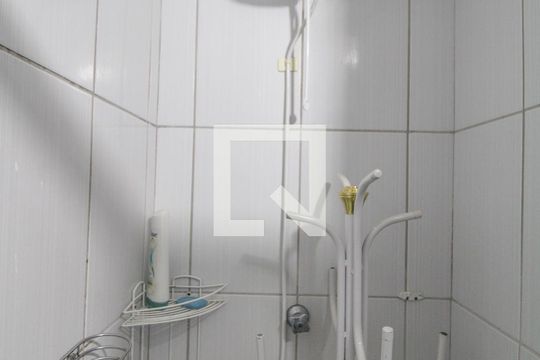Banheiro de apartamento à venda com 1 quarto, 40m² em Vila Itapura, Campinas
