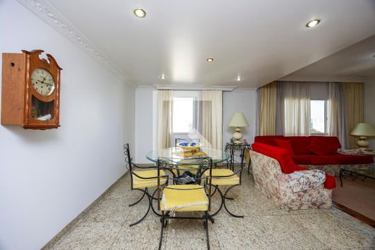 Sala de apartamento à venda com 2 quartos, 144m² em Santo Amaro, São Paulo