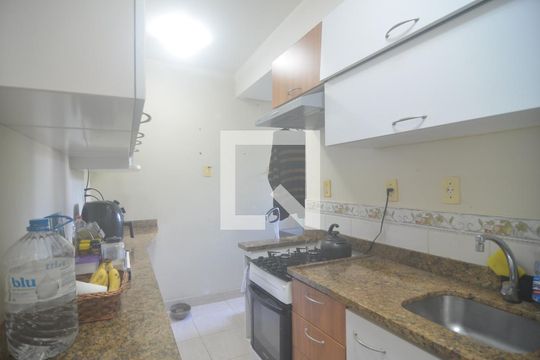 Cozinha  de apartamento à venda com 2 quartos, 70m² em Nossa Senhora das Graças, Canoas