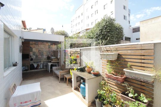 Area Privativa de apartamento à venda com 3 quartos, 134m² em Itapoã, Belo Horizonte