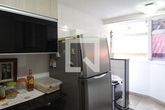 Cozinha de apartamento à venda com 3 quartos, 134m² em Itapoã, Belo Horizonte