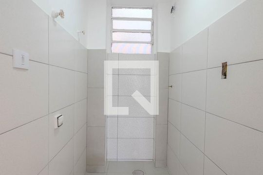 Banheiro de kitnet/studio à venda com 1 quarto, 32m² em Bela Vista, São Paulo