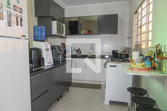 Cozinha de casa à venda com 3 quartos, 240m² em Jardim Conceição, Campinas