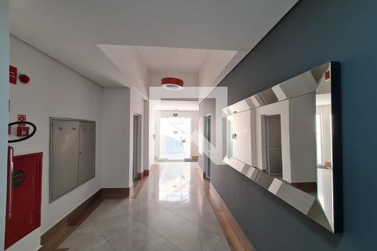 Hall de entrada de apartamento à venda com 2 quartos, 99m² em Vila Progresso, Guarulhos