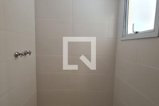 Banheiro da Suíte  de apartamento à venda com 2 quartos, 99m² em Vila Progresso, Guarulhos
