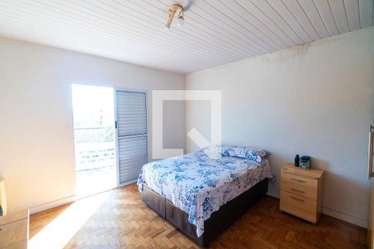 Quarto 1 de casa para alugar com 2 quartos, 170m² em Jardim Oriental, São Paulo
