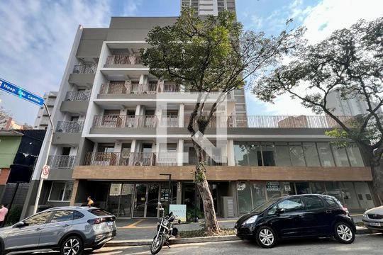 Fachada de kitnet/studio para alugar com 1 quarto, 26m² em Sumarezinho, São Paulo