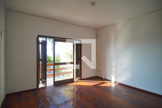 Suíte de casa à venda com 4 quartos, 416m² em Ideal, Novo Hamburgo