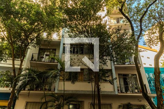 Fachada de apartamento para alugar com 1 quarto, 50m² em Santa Cecilia, São Paulo