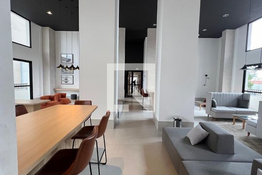 Área comum de kitnet/studio à venda com 1 quarto, 26m² em Pinheiros, São Paulo