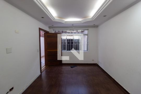 Sala de casa à venda com 3 quartos, 200m² em Parque Colonial, São Paulo