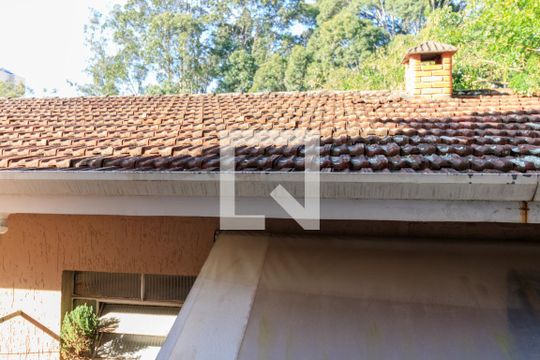 Vista de casa para alugar com 3 quartos, 250m² em Jardim Londrina, São Paulo