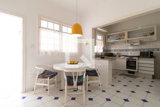 Cozinha de casa à venda com 3 quartos, 420m² em Vila Prudente, São Paulo