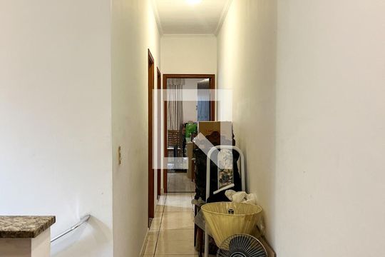 Corredor de casa para alugar com 3 quartos, 150m² em Nossa Senhora do Ó, São Paulo