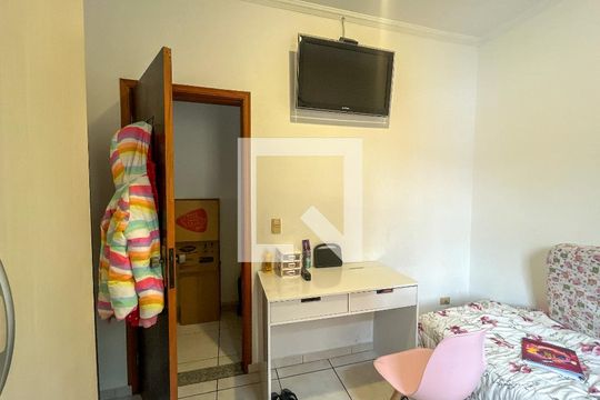 Quarto 1 de casa para alugar com 3 quartos, 150m² em Nossa Senhora do Ó, São Paulo