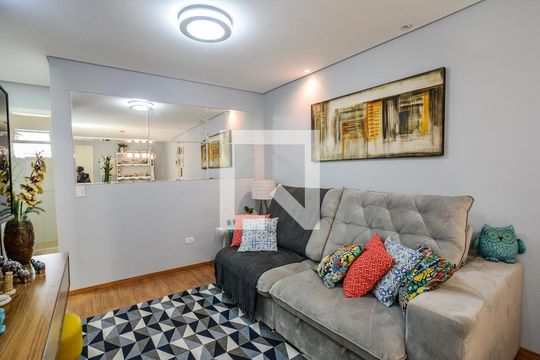 Sala de apartamento para alugar com 3 quartos, 75m² em Vila Valparaíso, Santo André