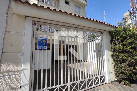 Fachada de apartamento para alugar com 3 quartos, 75m² em Vila Valparaíso, Santo André