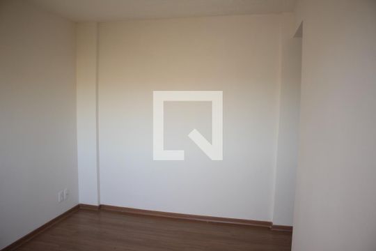 Sala de apartamento para alugar com 2 quartos, 47m² em Milionários, Belo Horizonte