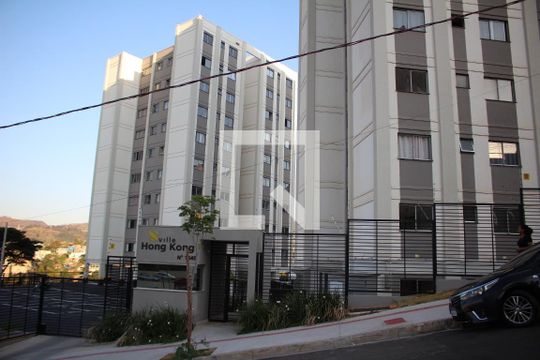 Fachada de apartamento para alugar com 2 quartos, 47m² em Milionários, Belo Horizonte