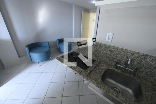 Sala/Cozinha de kitnet/studio à venda com 1 quarto, 23m² em Setor Central, Goiânia