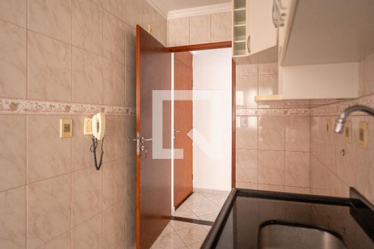 Cozinha de apartamento para alugar com 3 quartos, 110m² em Jardim São Savério, São Paulo
