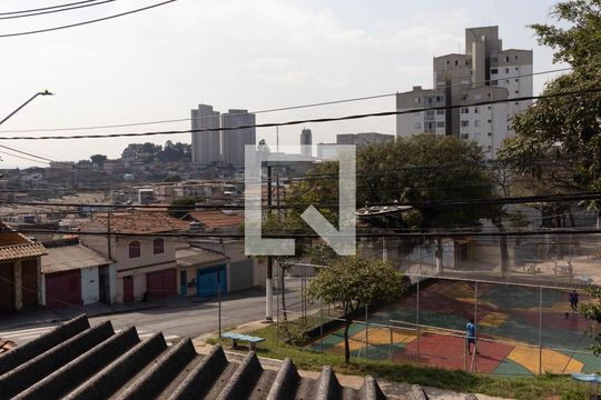 Sala de TV - Vista  de casa para alugar com 8 quartos, 420m² em Jardim Matarazzo, São Paulo