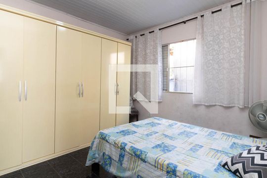 Quarto 1 de casa para alugar com 8 quartos, 420m² em Jardim Matarazzo, São Paulo