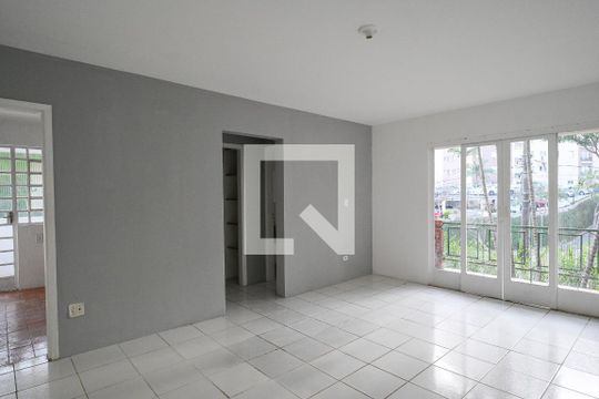 Apartamento para alugar com 1 quarto, 60m² em Jardim Patente Novo, São Paulo