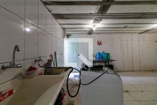 Área de Serviço de casa à venda com 3 quartos, 360m² em Vila Magnesita, Belo Horizonte