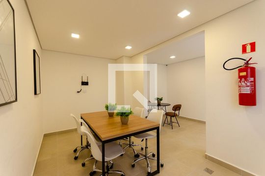 Área comum - Sala de estudo de kitnet/studio à venda com 2 quartos, 32m² em Piqueri, São Paulo