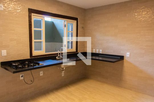 COZINHA de casa de condomínio para alugar com 3 quartos, 293m² em Loteamento Caminhos de San Conrado (sousas), Campinas