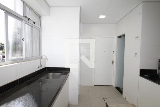Área de Serviço de apartamento à venda com 4 quartos, 140m² em Grajaú, Belo Horizonte