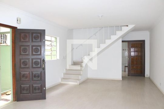 Sala de Estar de casa à venda com 4 quartos, 164m² em Jardim Belgica, São Paulo