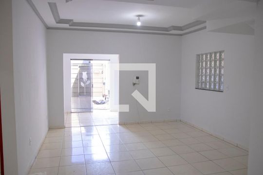 Casa à venda com 3 quartos, 90m² em Setor Norte Ferroviário, Goiânia