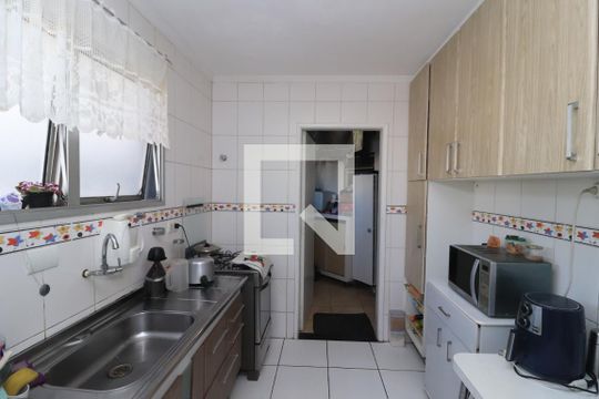 Cozinha de apartamento à venda com 3 quartos, 91m² em Chácara Santo Antônio (zona Leste), São Paulo