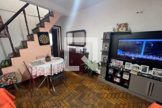 Sala de casa à venda com 3 quartos, 90m² em Rio Pequeno, São Paulo