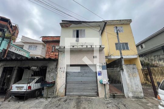 Fachada de casa à venda com 3 quartos, 90m² em Rio Pequeno, São Paulo