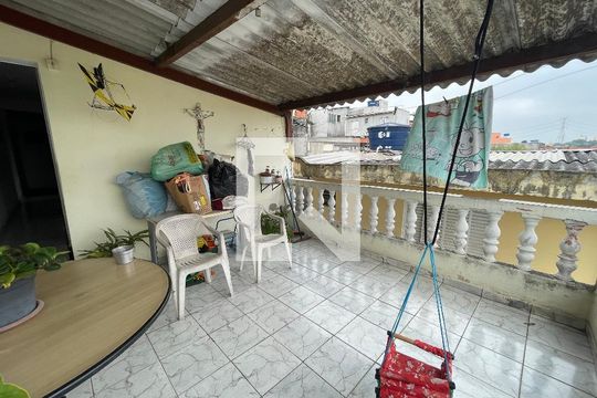Varanda de casa à venda com 3 quartos, 90m² em Rio Pequeno, São Paulo