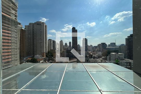 Vista da Varanda frente de apartamento à venda com 1 quarto, 31m² em Pompeia, São Paulo