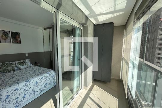 Vista da Varanda frente de apartamento à venda com 1 quarto, 31m² em Pompeia, São Paulo