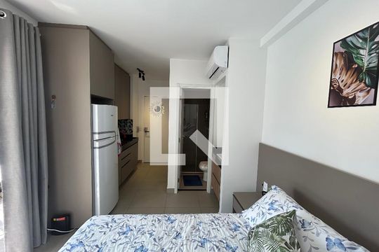 Quarto de apartamento à venda com 1 quarto, 31m² em Pompeia, São Paulo